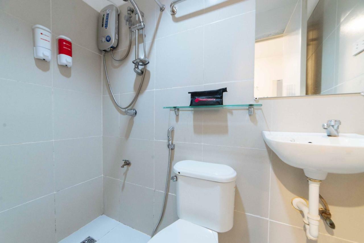 Reddoorz Plus Near Sm Lanang Davao City Екстериор снимка
