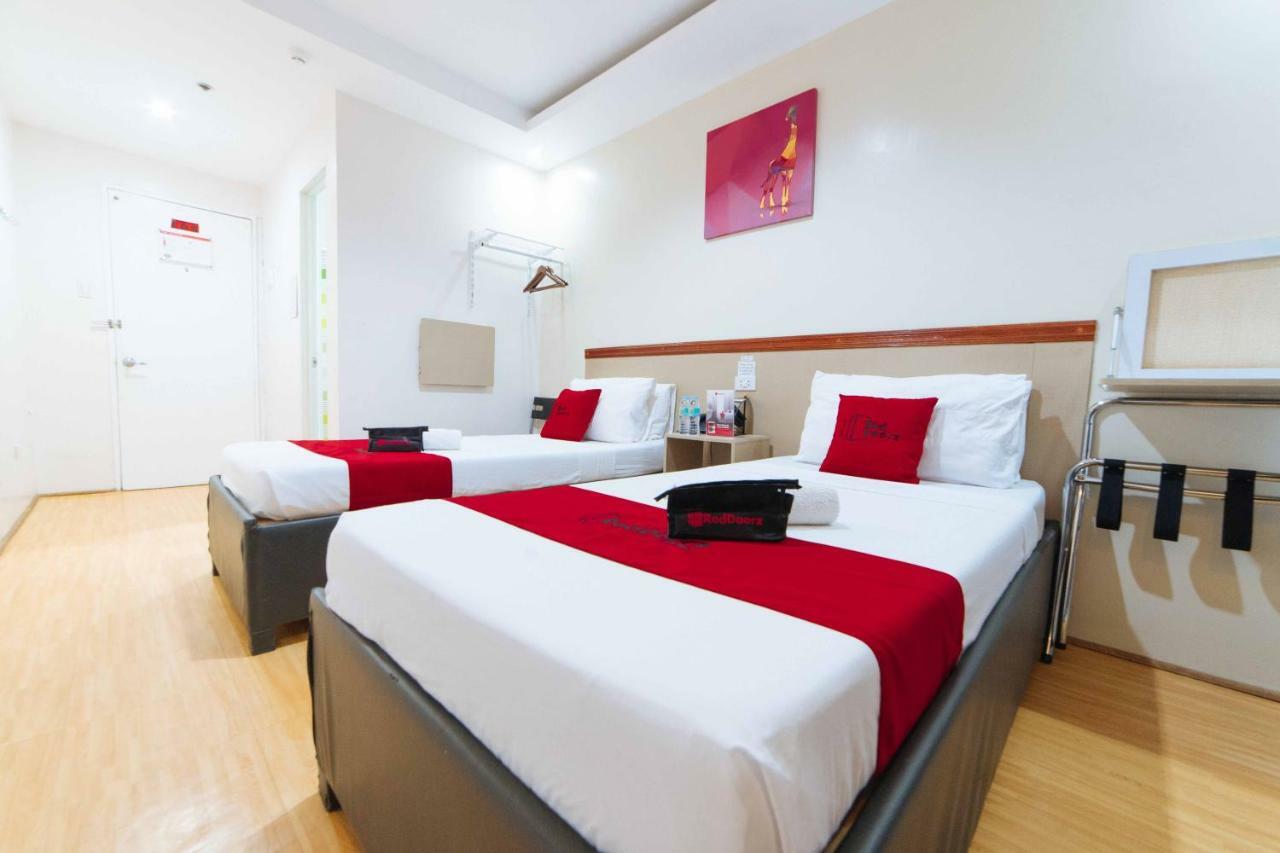 Reddoorz Plus Near Sm Lanang Davao City Екстериор снимка