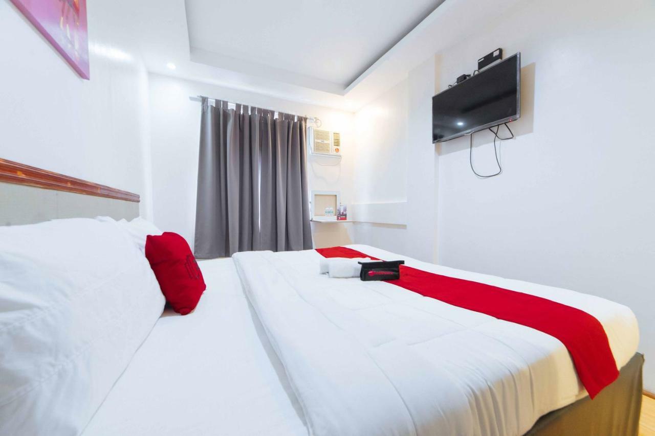 Reddoorz Plus Near Sm Lanang Davao City Екстериор снимка