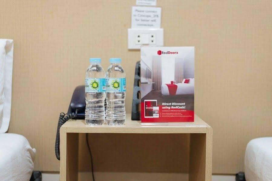 Reddoorz Plus Near Sm Lanang Davao City Екстериор снимка